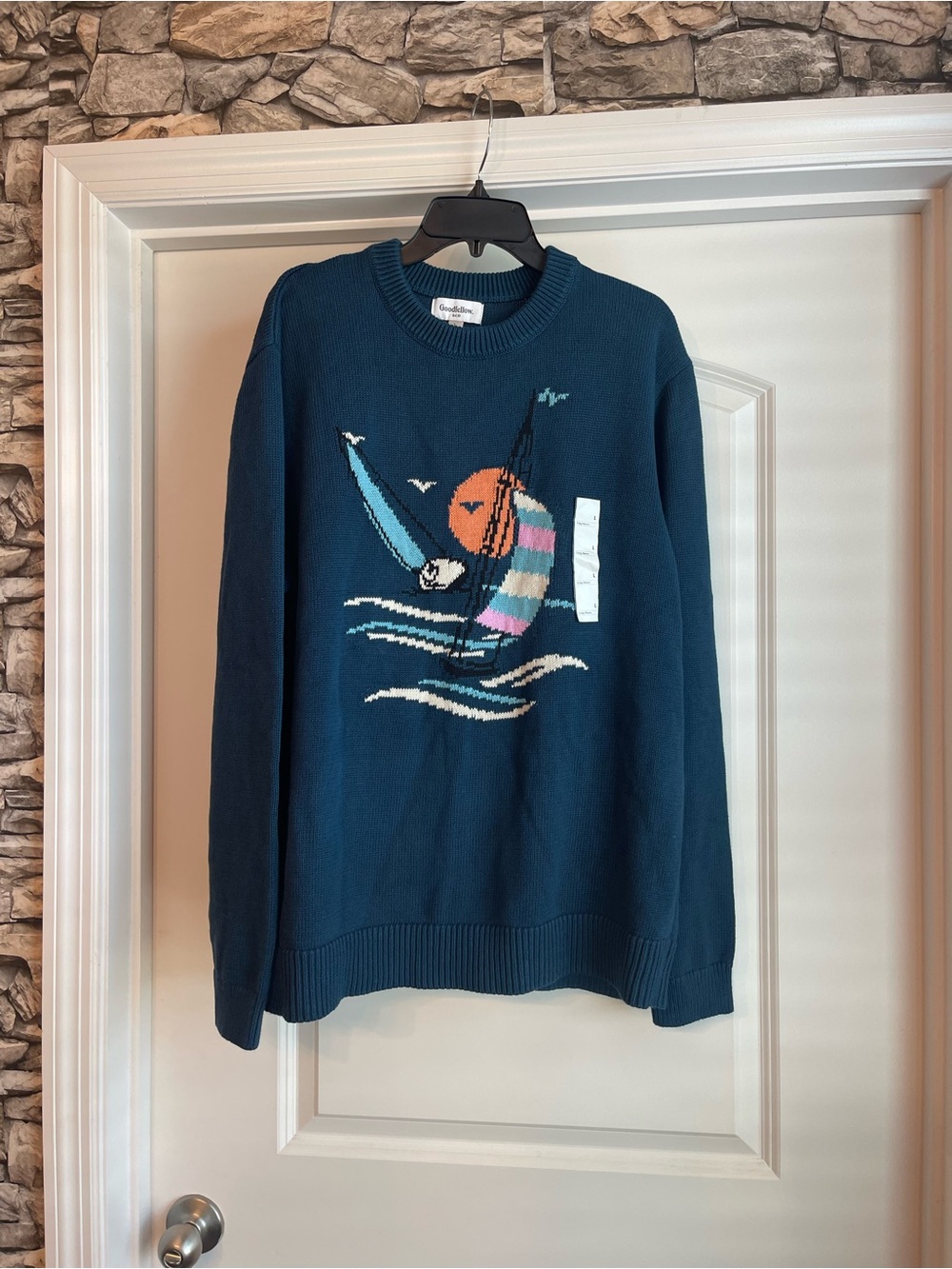Men's Goodfellow & Co Teal Crewneck Sweater with Sailboat Graphic Size Large NWT
